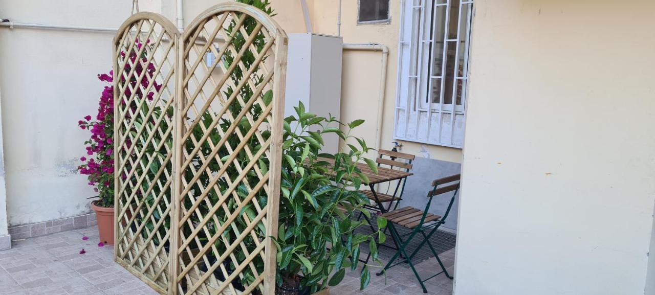 Case Di Paola Via Crisanzio Bari Eksteriør bilde